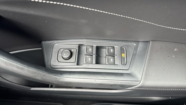 Volkswagen T-Roc 1.5 TSI Style 5dr Petrol Hatchback